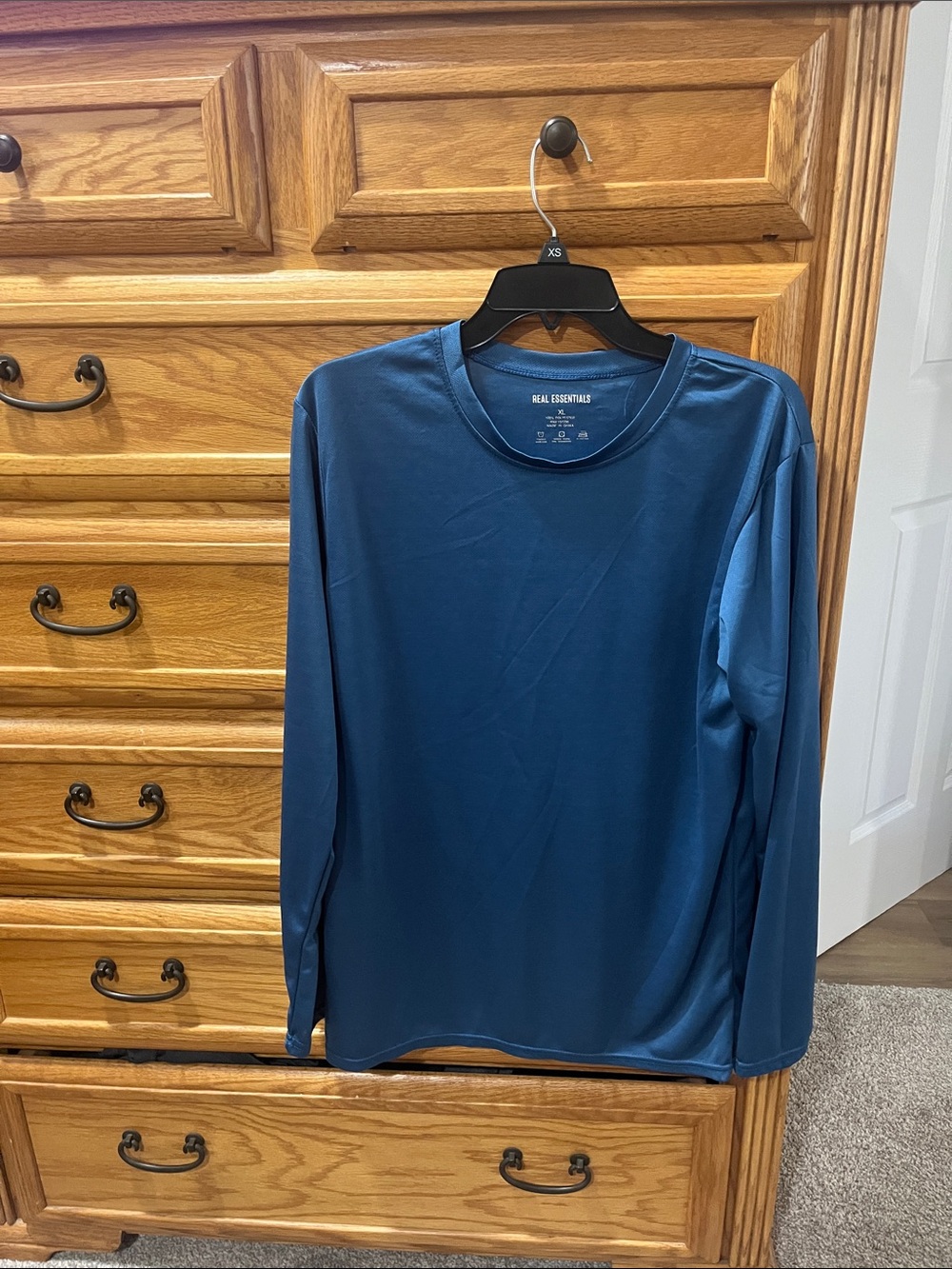 Essentials Long Sleeve Crew in Deep Blue